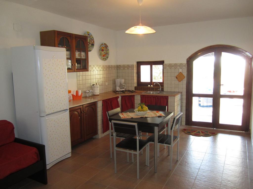 Casa Vacanze Daisy Trappeto  Habitación foto